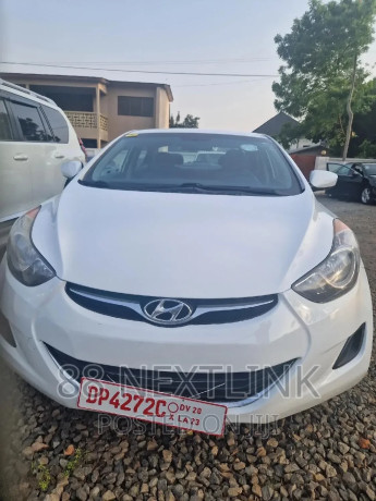 hyundai-elantra-2013-white-big-0