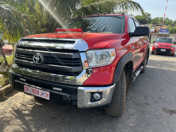 toyota-tundra-2015-red-big-2