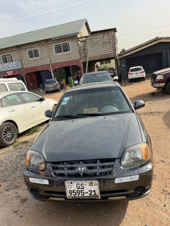 hyundai-accent-13-gsi-2003-gray-big-0