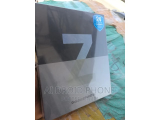 New Samsung Galaxy Z Fold3 5G 256 GB Blue