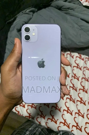 apple-iphone-11-64-gb-purple-big-0