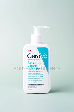 original-us-cerave-acne-control-cleanser-big-0