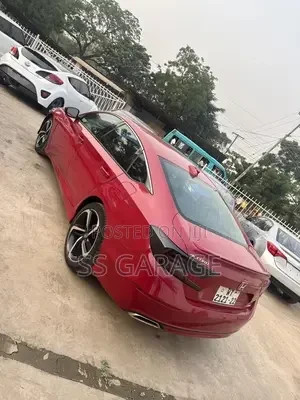 honda-accord-2018-red-big-4