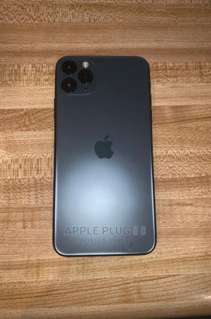 apple-iphone-11-pro-256-gb-gray-big-1