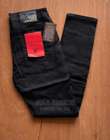black-trousers-big-3