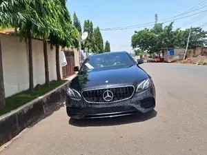 mercedes-benz-e300-2017-black-big-3