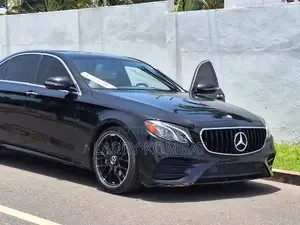 mercedes-benz-e300-2017-black-big-2