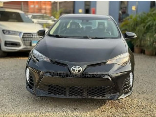 Toyota Corolla SE (1.8L 4cyl 2A) 2018 Black