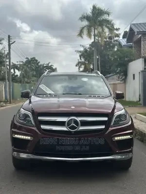 mercedes-benz-gl-class-2015-brown-big-1