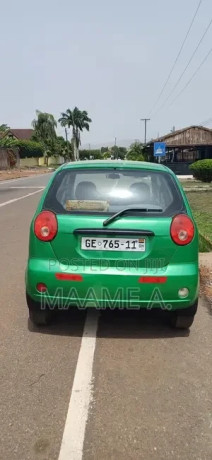 chevrolet-spark-2008-green-big-3