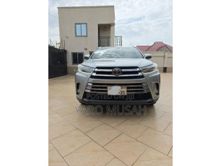 Toyota Highlander 2018 Gray