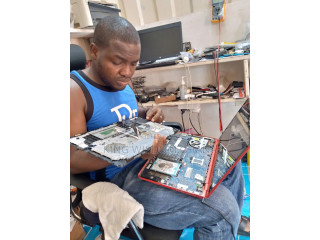 Laptop/Phone Repair Technician