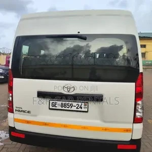 hiace-minibus-for-rentals-big-2