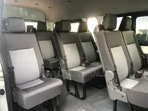 hiace-minibus-for-rentals-big-3