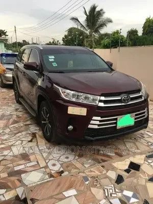 rent-2018-toyota-highlander-big-0