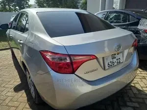 toyota-corolla-for-rent-big-0