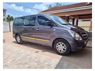 Mini Van for Rent (Starex Bus) - 11 Seater