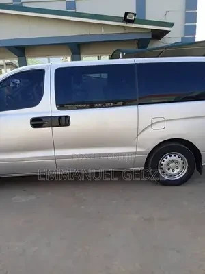 h1-rental-11-seater-big-1