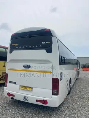 bus-rental-services-3550-seater-big-2