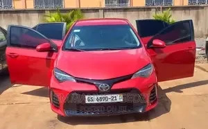 toyota-corolla-rental-big-0