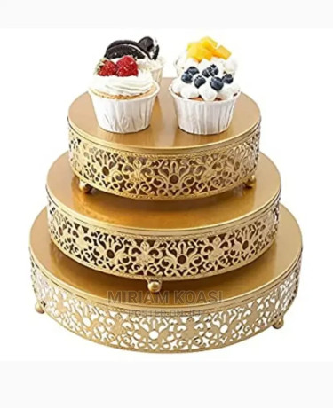 triple-promo-rent-golden-metallic-cake-stand-big-0