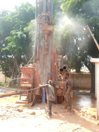 borehole-drilling-water-full-construction-big-0