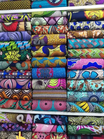 beautiful-wax-african-fabrics-at-wholesale-prices-big-2