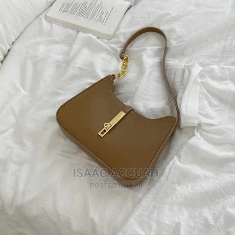 luxury-leather-shoulder-bag-big-1