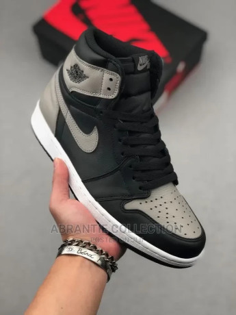 air-jordan-retro-1-shadow-black-ash-big-2