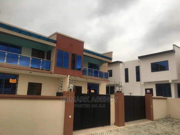 4bdrm-house-in-ashongman-estate-for-sale-big-3