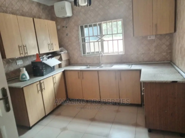 3bdrm-house-in-spintex-for-rent-big-3