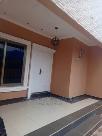 3bdrm-house-in-spintex-for-rent-big-4