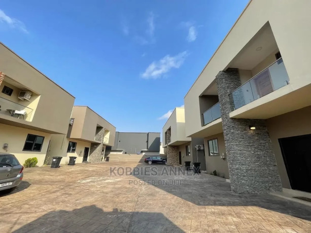 2bdrm-house-in-madina-estate-accra-metropolitan-for-sale-big-4