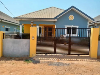 Furnished 2bdrm House in Afienya Estate, Accra Metropolitan for sale