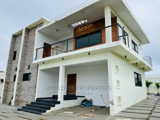 4bdrm House in This Is At, Accra Metropolitan for Sale