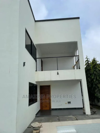 4bdrm-house-in-this-is-at-accra-metropolitan-for-sale-big-2