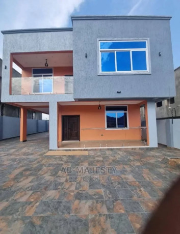 4bdrm-house-in-accra-metropolitan-for-sale-big-0