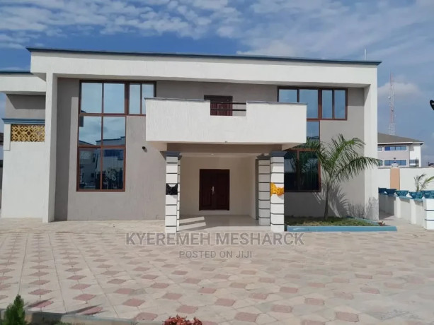 3bdrm-townhouse-terrace-in-east-legon-hills-for-rent-big-4