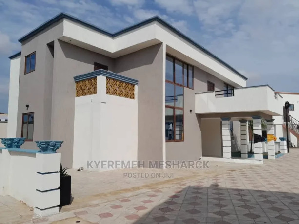 3bdrm-townhouse-terrace-in-east-legon-hills-for-rent-big-0