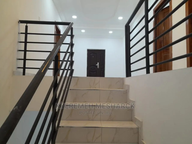 3bdrm-townhouse-terrace-in-east-legon-hills-for-rent-big-2