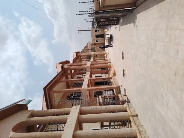 4bdrm-townhouse-terrace-in-east-legon-hills-for-rent-big-0