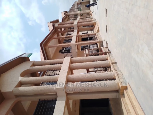 4bdrm-townhouse-terrace-in-east-legon-hills-for-rent-big-2