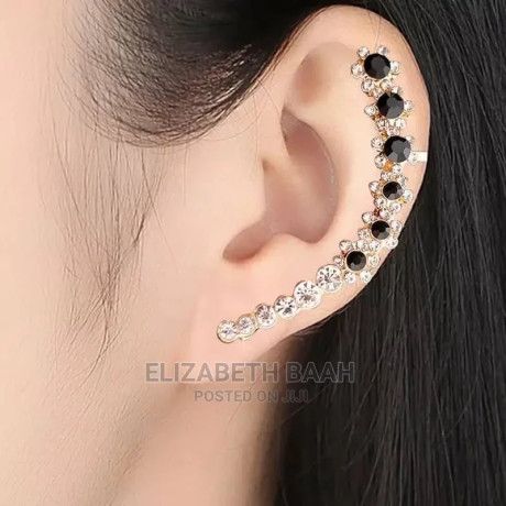 quality-ladies-ear-cuff-big-0