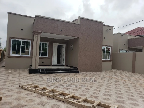 3bdrm-house-in-spintex-for-sale-big-0