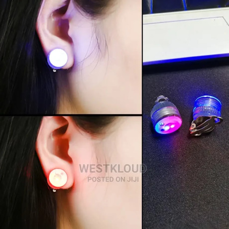 led-earrings-big-0