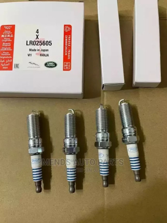 range-rover-spark-plugs-original-available-big-3