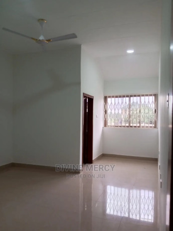 3bdrm-apartment-in-amafrom-kasoa-for-rent-big-1