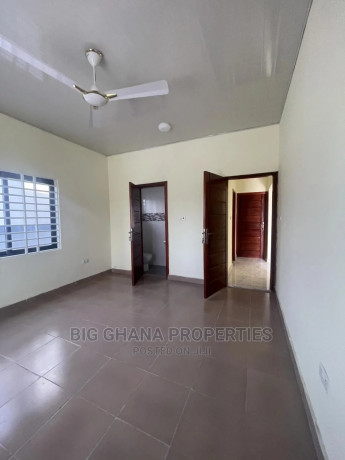 3bdrm-house-in-spintex-for-rent-big-2