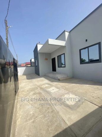 3bdrm-house-in-spintex-for-rent-big-3