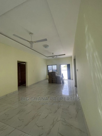 3bdrm-house-in-spintex-for-rent-big-4